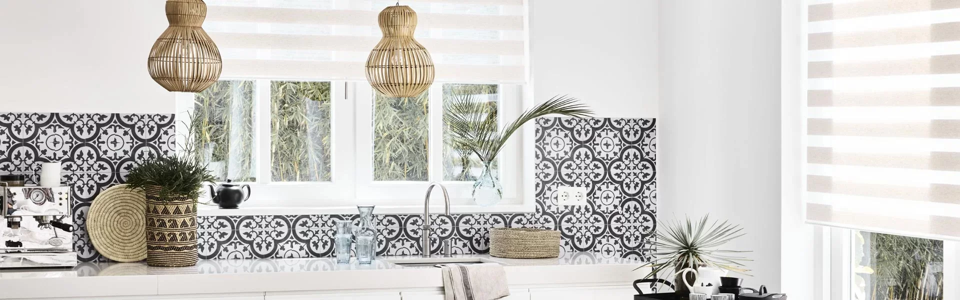 576-raamdecoratie_duorolgordijn-header.webp 576-raamdecoratie_duorolgordijn-header.webp